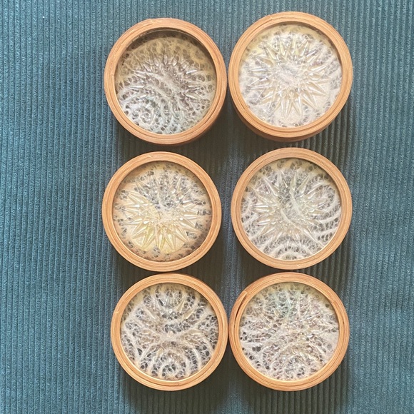 Vintage Rattan Butterfly Coaster Set with Holder - 7 Pieces - Handmade - Picture 11 of 11